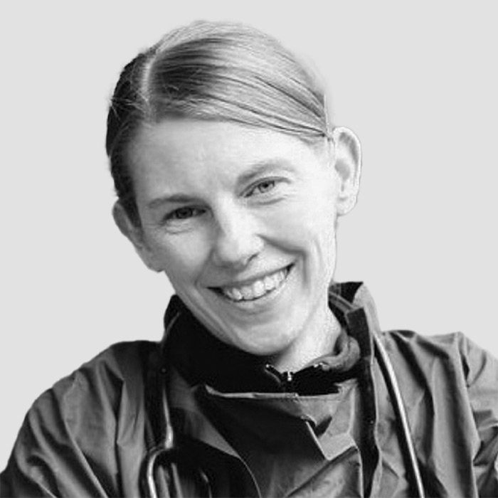Dr Charlotte Bell